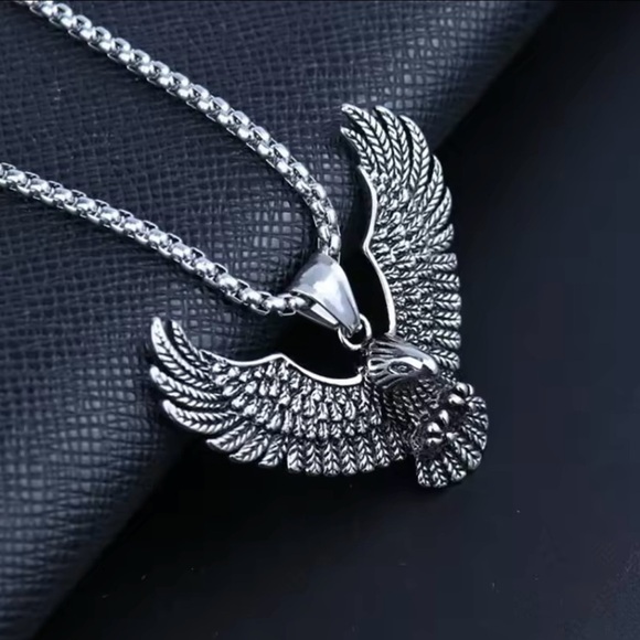 Other - Mens Stainless Steel Vintage Flying Eagle Pendant 24”